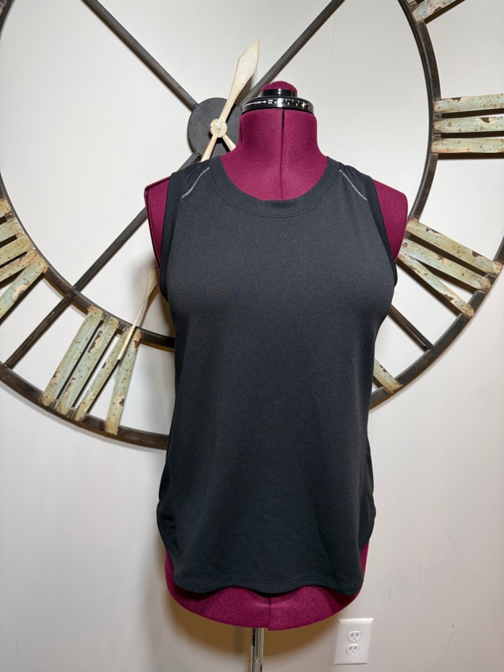 Avia Women’s Black Sleeveless Athletic Tank Top
